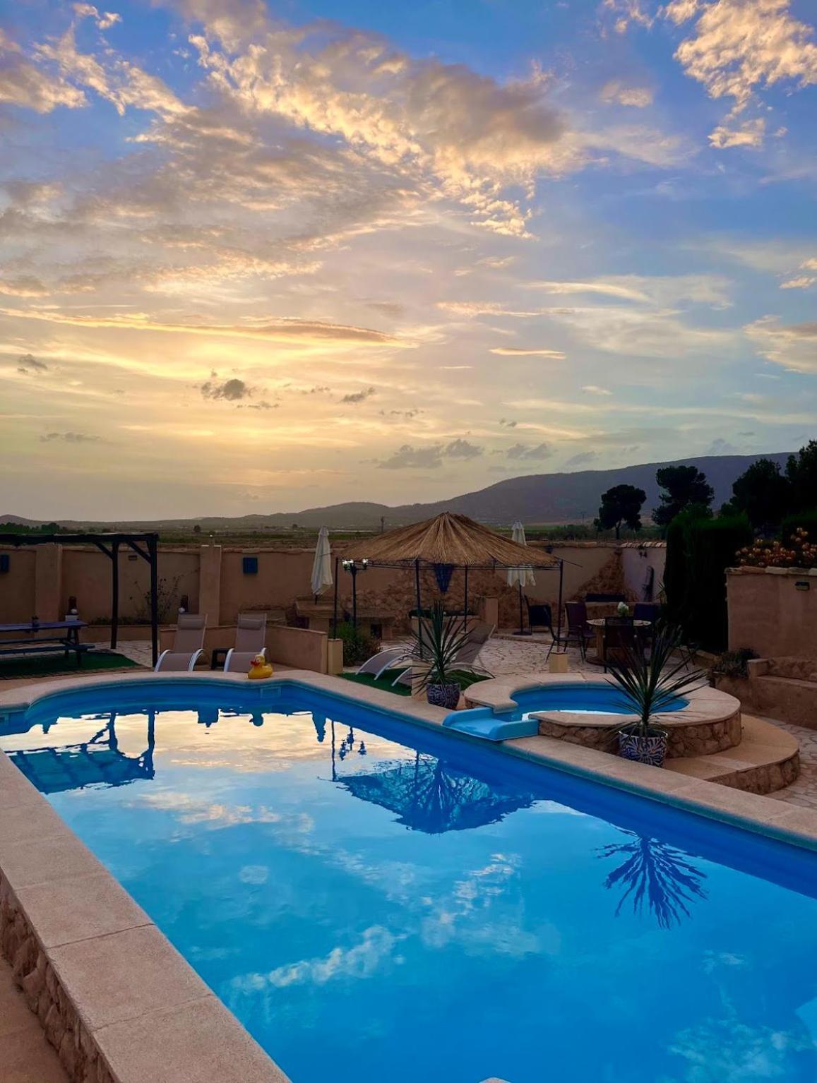 Casa Rural Ubeda - B&B - Pinoso-Alicante Екстериор снимка