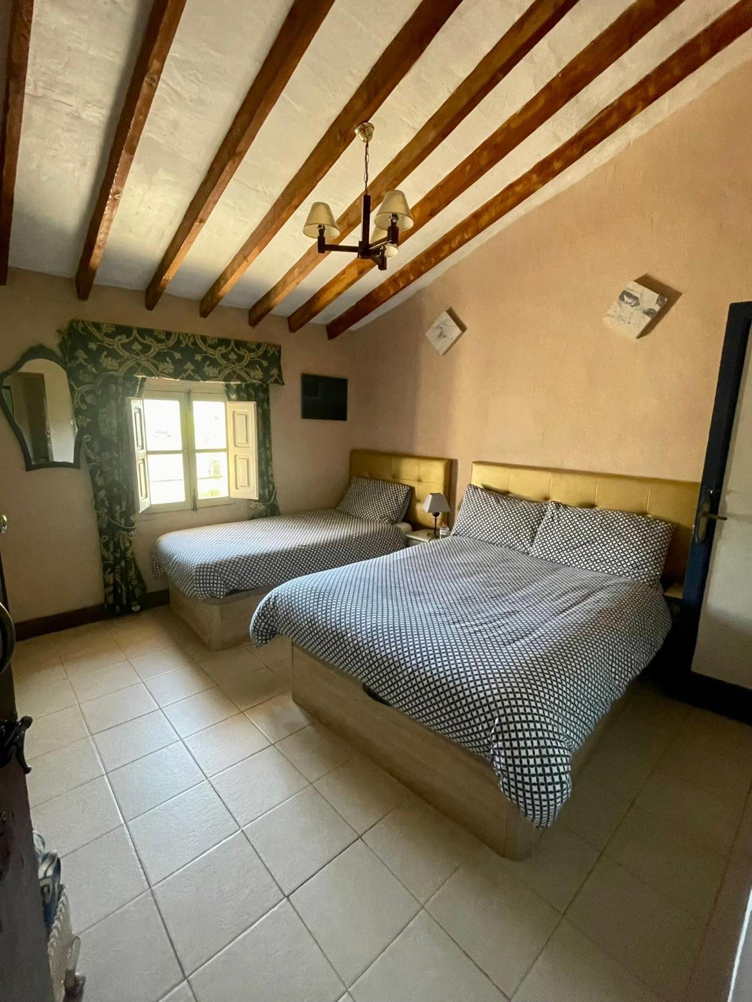 Casa Rural Ubeda - B&B - Pinoso-Alicante Екстериор снимка